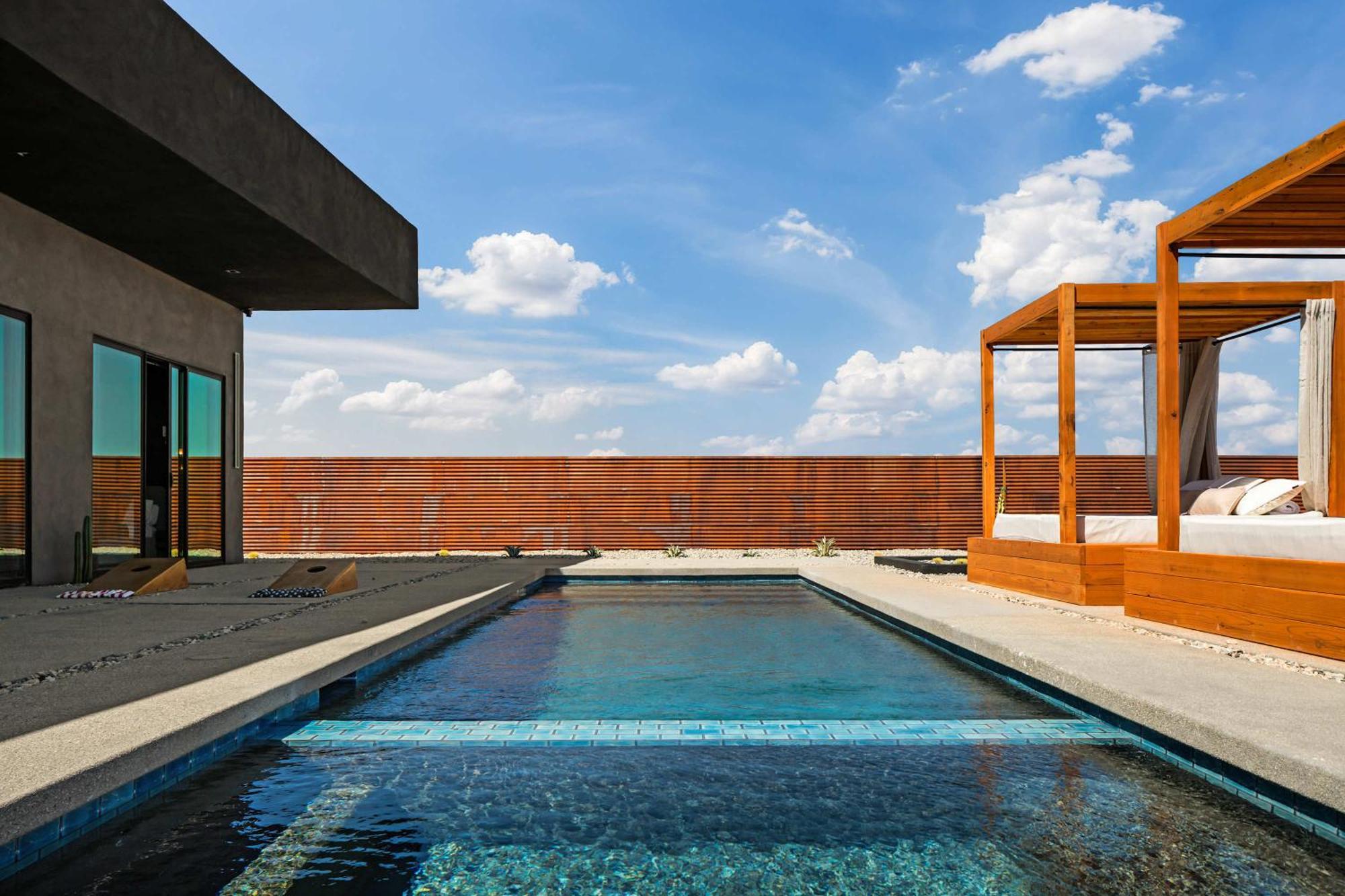 Ferienhaus Pool-spa -daybeds- Firepit-golf *